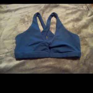 Fabletics Oasis Sports Bra